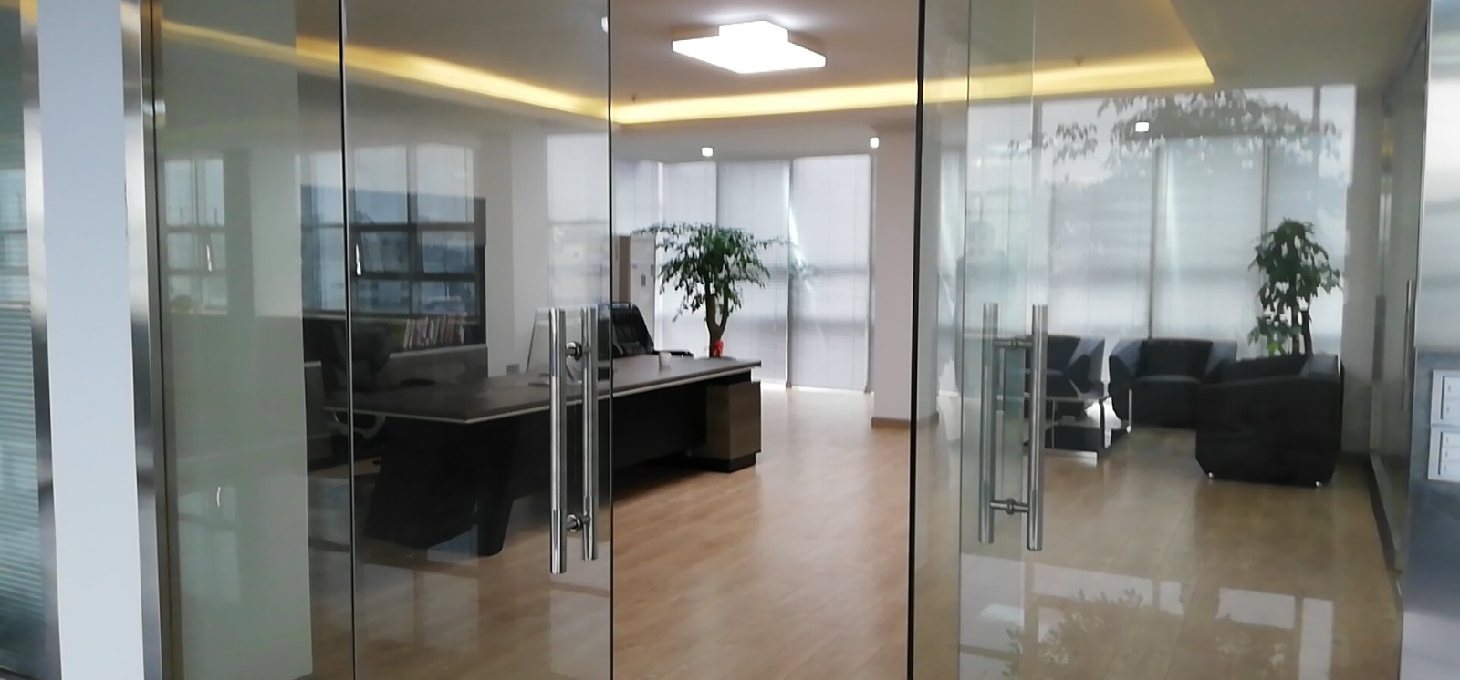 企業(yè)相冊(cè)3